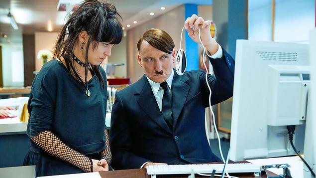 Комедия о Гитлере добралась до вершины бокс-офиса в Германии