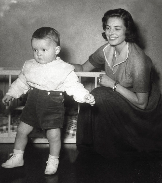 Трудное материнство актрис - Ингрид Бергман с маленьким сыном